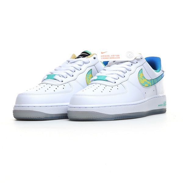 Nike Air Force 1 '07 2024男女生空軍一號低幫休閒板鞋 白藍綠色印花勾