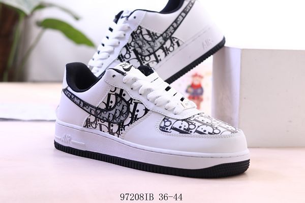 Nike Air Force 1 07 2020新款 空軍一號男女生休閒板鞋