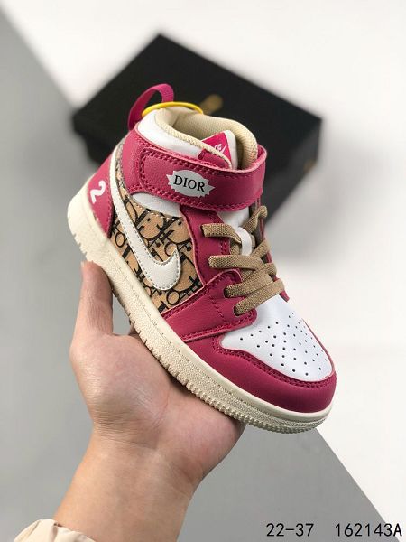 Air Jordan 1 Mid 1代 2023全新高幫潮流文化籃球板鞋童鞋