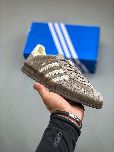 Adidas Originals Gazelle Indoor 復古三葉草2024男女鞋 防滑透明橡膠板鞋經典運動鞋