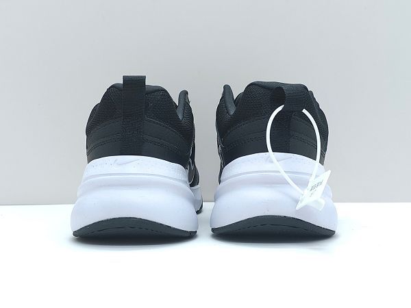 Nike Air Defy All Day 男女款復古潮流優質皮革跑步鞋