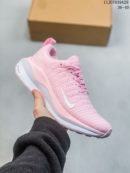 Nike Zoom INVINCIBLE RUN FK4 馬拉松機能風格 輕量休閒運動慢跑鞋運動鞋女鞋