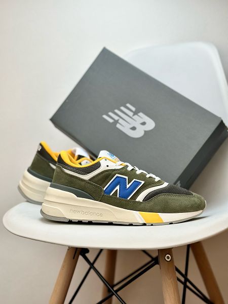 New Balance 997RGrey改良版系列 2024男女款低幫經典復古厚底休閒運動慢跑鞋YJ 元祖灰銀米黃底色