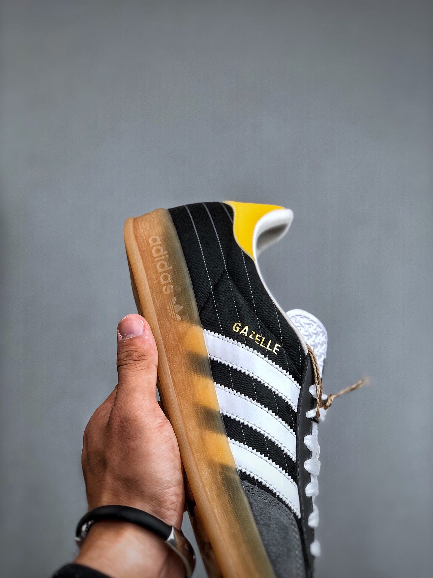 Adidas Originals Gazelle Indoor 2024新款男女復古休閒防滑耐磨低幫板鞋