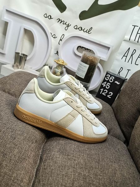 Adidas BW ARMY 2022新款 三葉草男女生複古板鞋