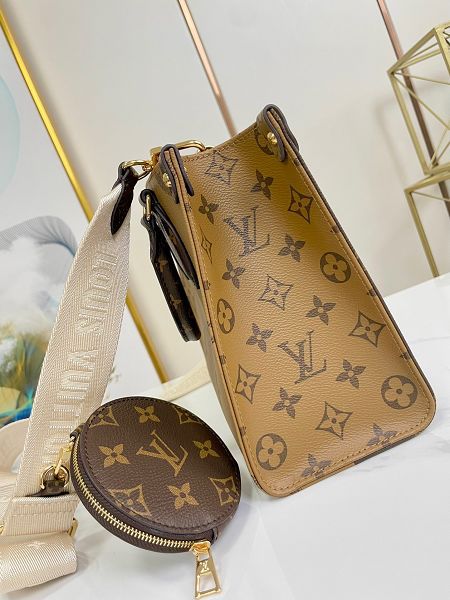 Louis Vuitton viaja en el tiempo a través de su nueva colección de