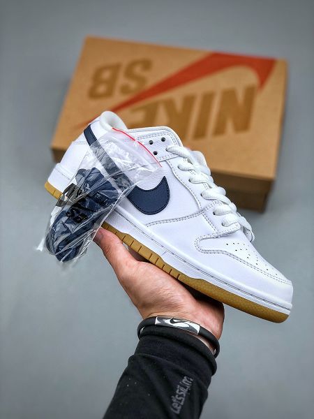 Nike SB Dunk Low系列 2023全新男女款白藍色休閒板鞋