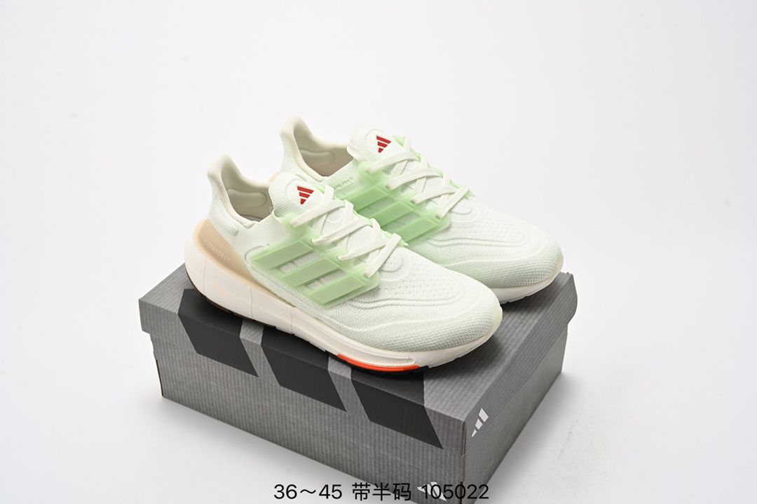 ADIDAS ULTRABOOST 21低幫暢跑緩震回彈跑步運動鞋 2024新款情侶鞋