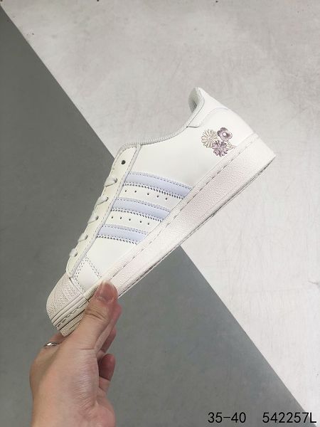 Adidas Superstar 2022新款 三葉草貝殼頭系列女款板鞋