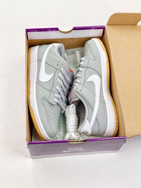 Nike SB Dunk Low 2023新款 灰白生膠男女款板鞋