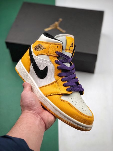 Nike Air Jordan 1 Mid Chrom WingsGS 2021新款 喬丹1代情侶款籃球鞋 帶半碼