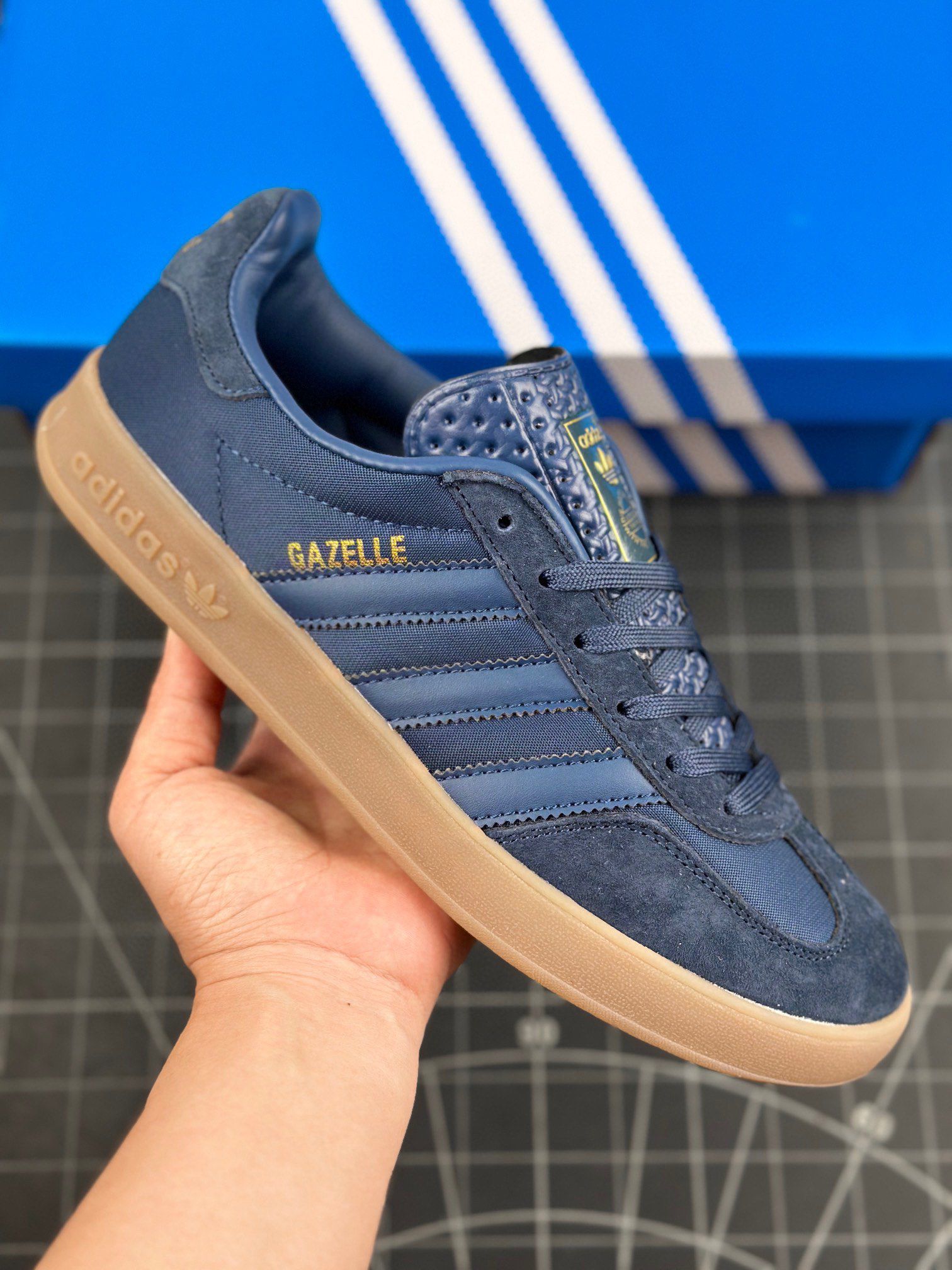 Adidas Originals Gazelle+1 2024新款情侶款三葉草復古防滑耐磨低幫板鞋