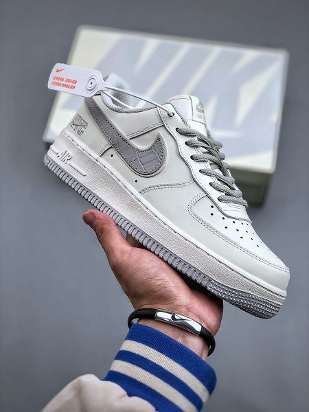 Nike Air Force 1 Low 07 2023全新男女款米銀灰NYC原楦頭板鞋